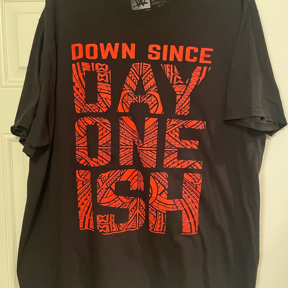 WWE USO’s t-shirt.